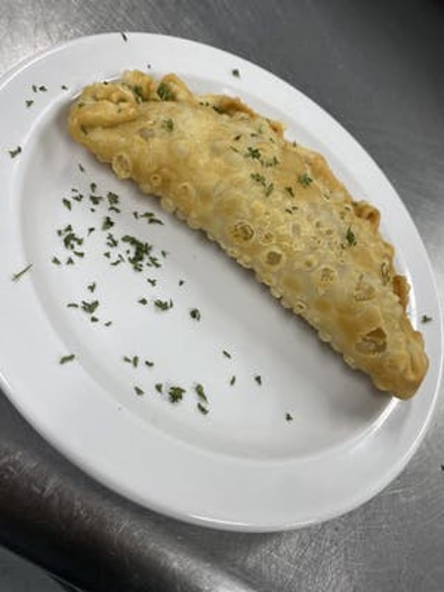 Empanadillas Carne Y Queso.