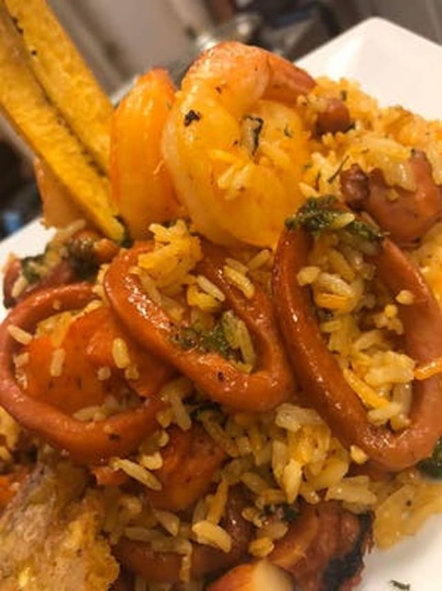 Paella.