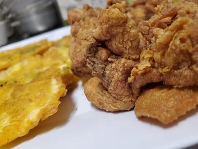 Chicharrones de Pollo.