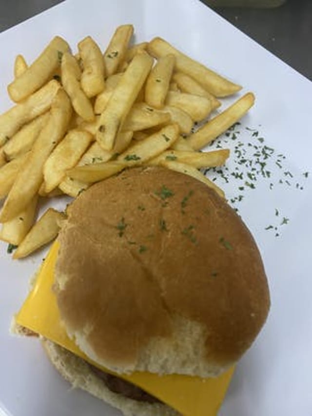 Cheese Burger.